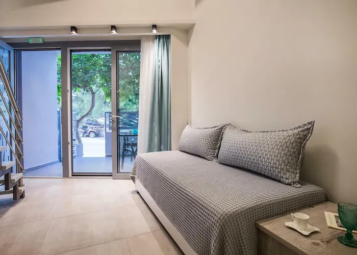 Mr & Mrs K Lofts * Potos